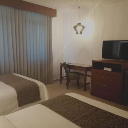 Hotel Marlon Chetumal Exterior foto