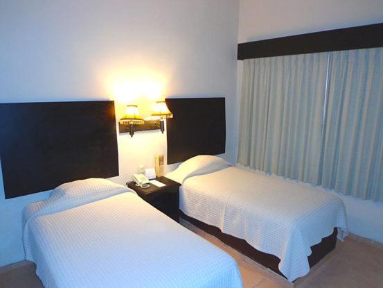 Hotel Marlon Chetumal Exterior foto